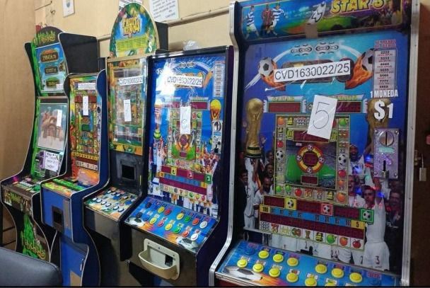SSP decomisa 83 máquinas tragamonedas en comercios de Uruapan